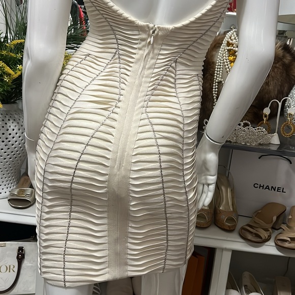 Herve Leger Ivory Sleeveless Chain Dress S - Picture 11 of 12